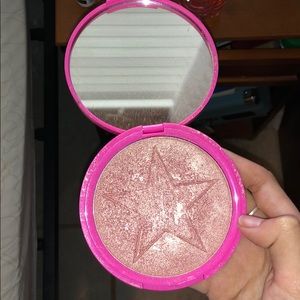 Jeffree Star Makeup - Jeffree Star highlighter Jeffree Star Makeup - Jeffree Star highlighter